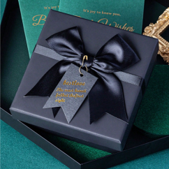 Černá dárková krabička